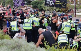 four-charged-with-assaulting-police-following-violent-anti-vaccine-protests-in-darwin