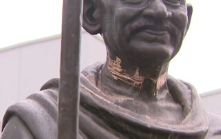 attempts-to-decapitate-mahatma-gandhi-statue-a-day-after-being-unveiled-by-the-prime-minister