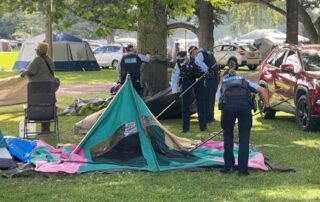 police-remove-protesters’-tents-near-old-parliament-house