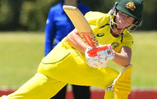beth-mooney-replacement-chosen-for-women’s-ashes-opener