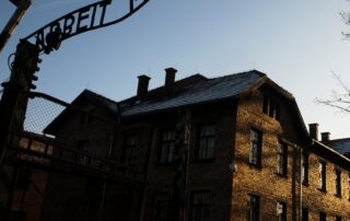 tourist-arrested-for-making-nazi-gesture-at-auschwitz-birkenau