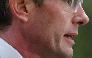 live:-nsw-now:-government-went-ahead-with-lifting-restrictions-despite-warning-about-omicron’s-danger