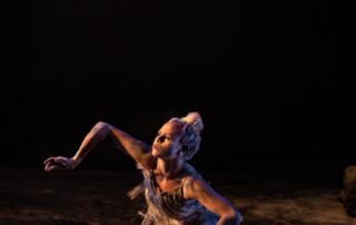 three-rats-a-day,-and-$25,000-weekly-bills:-can-australian-theatres-survive-omicron?