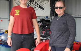 the-racers-may-look-the-same-in-their-helmets,-but-there’s-one-team-with-a-difference