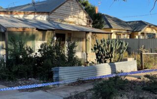 two-people-arrested-in-albury-over-fatal-stabbing-of-58yo-man-in-manangatang
