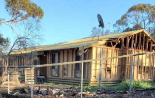 leigh-creek-residents-‘keeping-spirits-up’-as-hundreds-of-houses-bulldozed