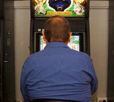 pokies-money-laundering-inquiry-quietly-gets-underway-in-nsw