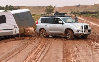 ‘they-could-be-having-some-cold-showers’:-food,-gas-supplies-run-low-for-up-to-80-stranded-on-outback-track