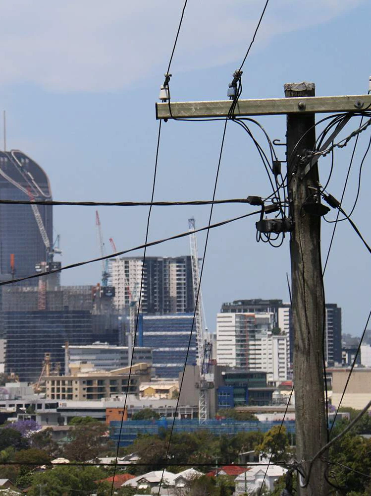 contrasting-solutions-presented-for-how-to-build-australia’s-new-and-more-flexible-electricity-system