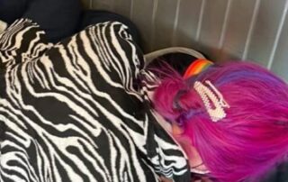 model-describes-‘dehumanising’-airport-treatment-after-coming-off-wheelchair