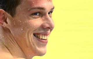 stubblety-cook-breaks-world-record,-kyle-chalmers-backflips-on-world-championships