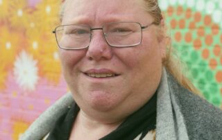 kaelah-says-the-cashless-debit-card-makes-her-feel-‘less-than-a-second-class-citizen’,-but-some-leaders-want-it-to-stay