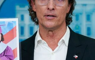 matthew-mcconaughey-holds-back-tears-in-white-house-speech-urging-gun-control-action
