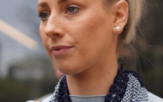 ‘if-i-wasn’t-pregnant,-i’d-be-back-tonight’:-crows-player-‘overjoyed’-as-afl-lifts-vaccine-mandate