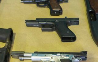 buying-illegal-guns-‘surprisingly-easy’-for-underworld-figures,-research-finds