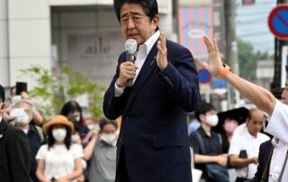 former-japanese-leader-shinzo-abe’s-death-‘could-have-been-avoided’,-eight-security-experts-say