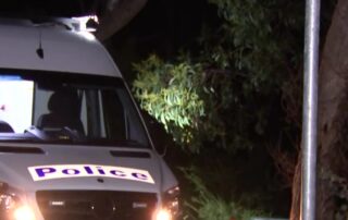 police-investigating-after-walker-finds-suspicious-bones-in-national-park-near-adelaide