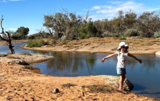 mystery-road-status-for-lake-eyre’s-popular-level-post-bay’s-public-track