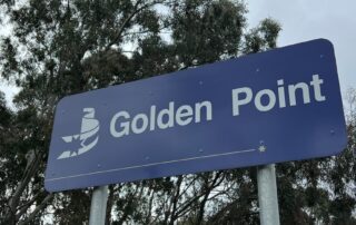police-‘strike-gold’-during-raid-of-motel-in-regional-victoria