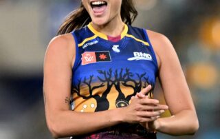 lions-hammer-suns-by-73-points,-giants-claim-bragging-rights-in-first-aflw-sydney-derby
