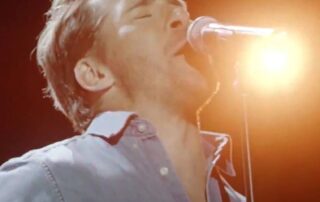 hugh-sheridan-gives-thanks-to-neil-diamond’s-lyrical-genius-in-new-tribute-show