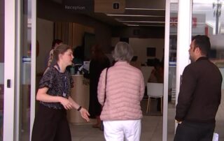 south-australian-optus-data-leak-victims-face-long-queues-to-change-drivers-licence-numbers