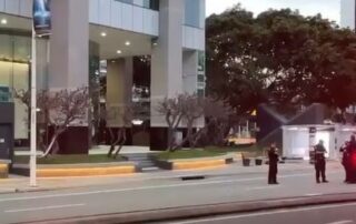 man-shot-in-chest-during-gold-coast-drive-by-for-‘no-rhyme-or-reason’,-police-say