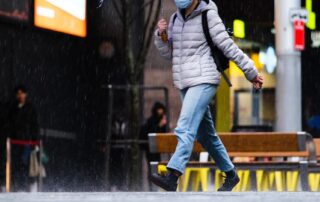 live:-sydney-news:-warnings as-rain-expected-to-set in-across-nsw