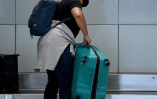 how-can-you-avoid-catching-covid-19-before-a-holiday-or-big-event?