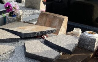 cemetery-vandals-in-sa-leave-devastated-victims-with-repair-bills-in-the-thousands