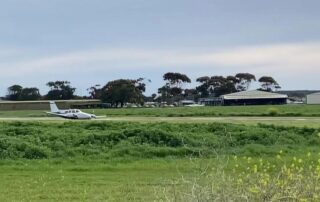 plane-lands-safely-as-it-skids-across-airstrip-with-no-wheels-in-sa
