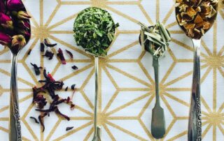 love-a-cuppa?-this-tea-master-brews-with-fig-and-grape-leaves