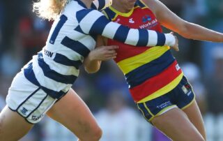 crows-edge-cats-in-aflw-thriller-to-stake-top-four-claim