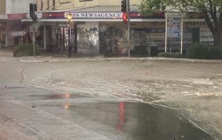 bom-predicts-more-wild-weather-as-hail,-snow-and-heavy-rain-sets-in-across-south-east-australia