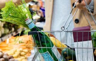 think-food-is-too-expensive?-experts-say-we’re-not-even-close-to-paying-the-true-cost