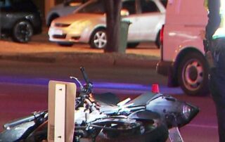 motorcyclist-dies-after-hitting-streetlight-pole-at-adelaide-intersection