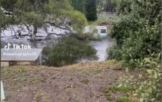 a-caravan-was-spotted-floating-down-the-flooded-currency-creek-in-south-australia.