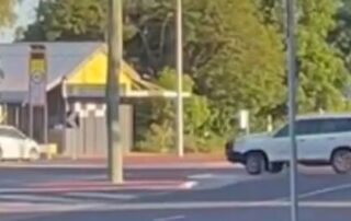 car-driving-erratically-throughout-mount-isa