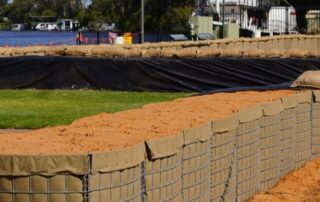 river-murray-flows-to-reach-220-gigalitres-a-day-by-the-end-of-the-year,-2,000-homes-without-power