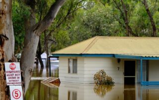 owners-face-uncertainty-as-levee-breach-floods-riverland-caravan-park