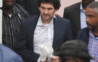 ftx-founder-extradited-to-united-states-facing-financial-crime-charges