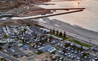 sa-tourist-towns-receive-visitor-boost-after-travellers-change-plans-due-to-flooding