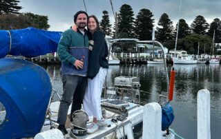 this-couple-gave-up-renting-to-live-with-waterfront-views-for-$100-a-week