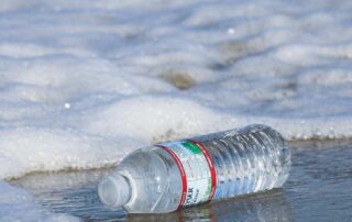 ‘no-doubt’-microplastics-are-in-our-drinking-water,-researchers-say