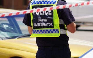 man-stabbed-in-alice-springs-car-park,-police-searching-for-three-suspects