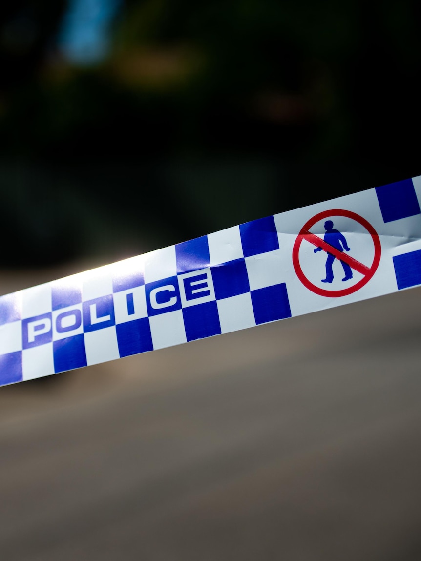 Woman threatened in granny flat by intruder armed with pole : SA Police ...