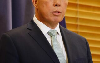 peter-dutton-linked-the-end-of-the-cashless-debit-card-to-crime-in-alice-springs.-what-are-the-facts?