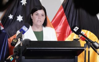alcohol-bans-to-return-around-alice-springs,-but-key-funding-recommendation-not-addressed