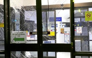 man-tasered,-windows-smashed-in-‘terrifying’-incident-at-regional-sa-hospital