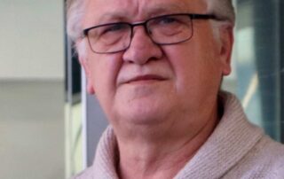 former-health-department-executive-jailed-over-‘prolonged,-calculated,-systemic’-corruption